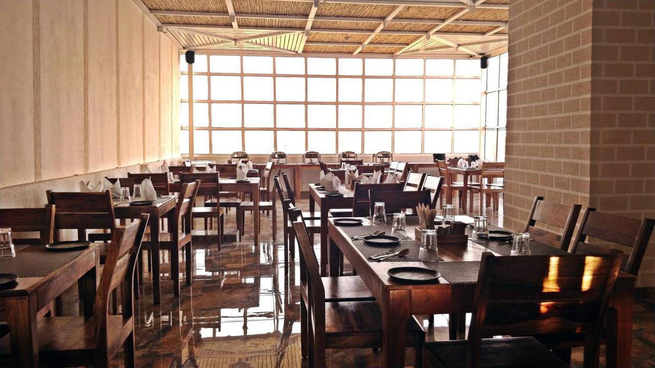 Hotel Istana Inn - A Luxury Stay Jaipur Buitenkant foto